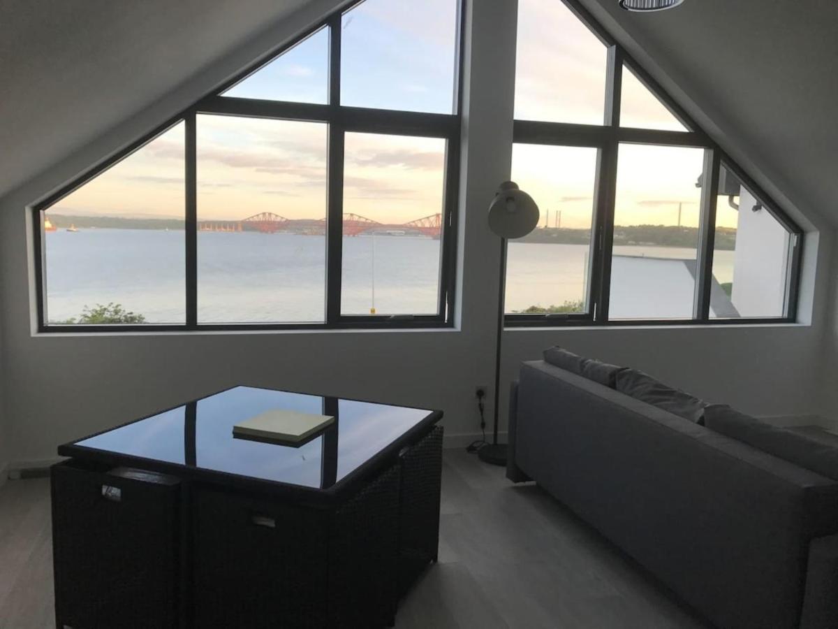 The Wee Glasshouse - Stunning Views Of Dalgety Bay Saint Davids  Exterior photo
