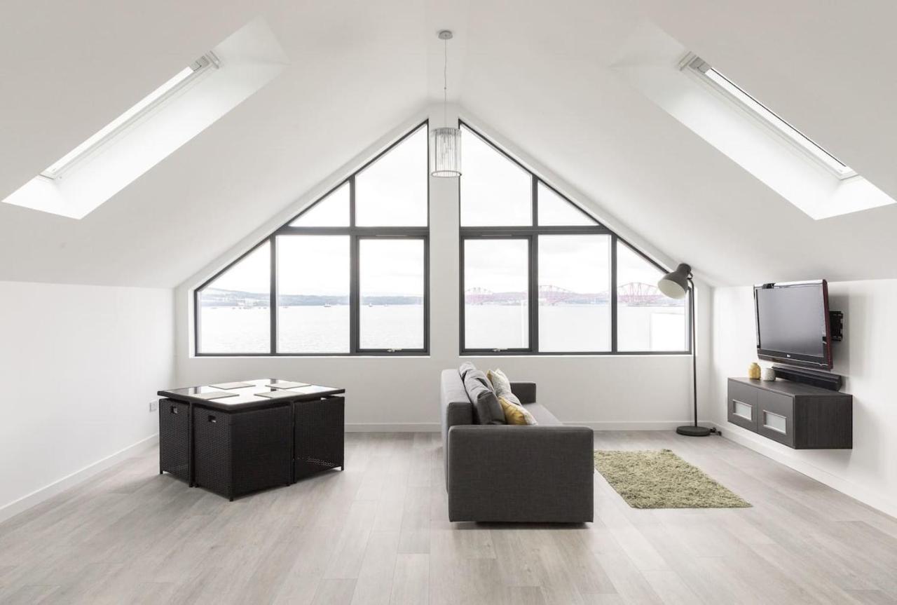 The Wee Glasshouse - Stunning Views Of Dalgety Bay Saint Davids  Exterior photo