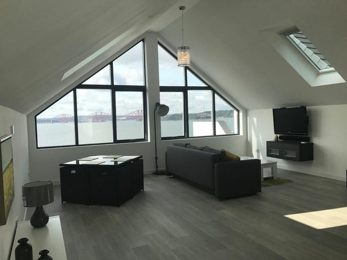 The Wee Glasshouse - Stunning Views Of Dalgety Bay Saint Davids  Exterior photo