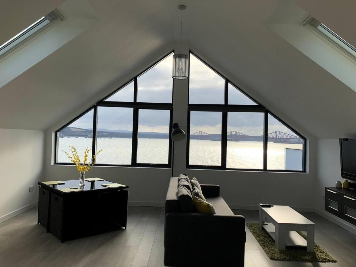 The Wee Glasshouse - Stunning Views Of Dalgety Bay Saint Davids  Exterior photo